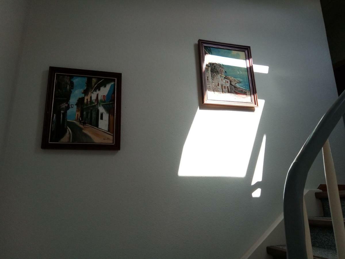 הוילה Niederburg Haus Stefanie מראה חיצוני תמונה