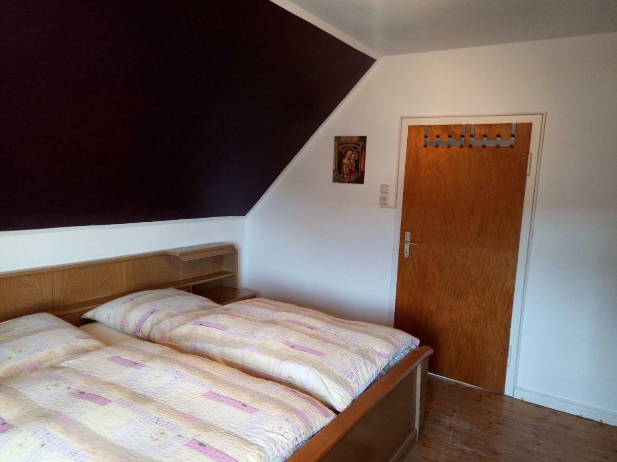 הוילה Niederburg Haus Stefanie מראה חיצוני תמונה