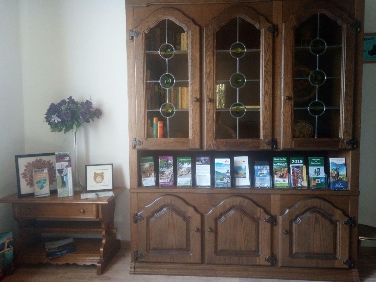 הוילה Niederburg Haus Stefanie מראה חיצוני תמונה